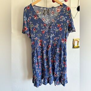 2X Button Down Pretty Floral Blue Mini Dress with V Neckline Women’s Plus Size